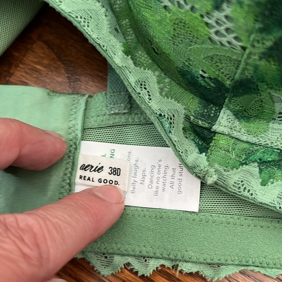 Aerie bra Real Power Plunge Plongeant 38D (set of 2) - Picture 7 of 8